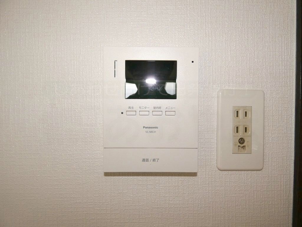 拡大写真:ピア新町 2階201のTVモニター付きインターホン新設!(2026/4/10撮影)