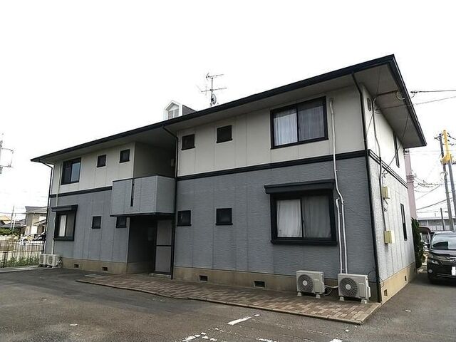 拡大写真：ハイカムール麻美B棟 1階102の外観