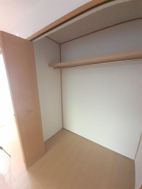 拡大写真：カリダ　ウェントゥス 1階103の内観