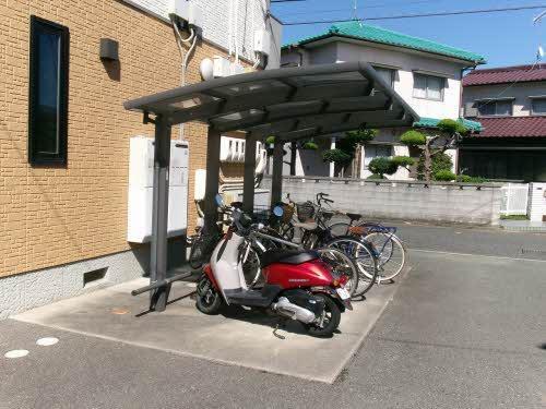 拡大写真：コスモパーク　ヴィーナス 2階201の駐輪場