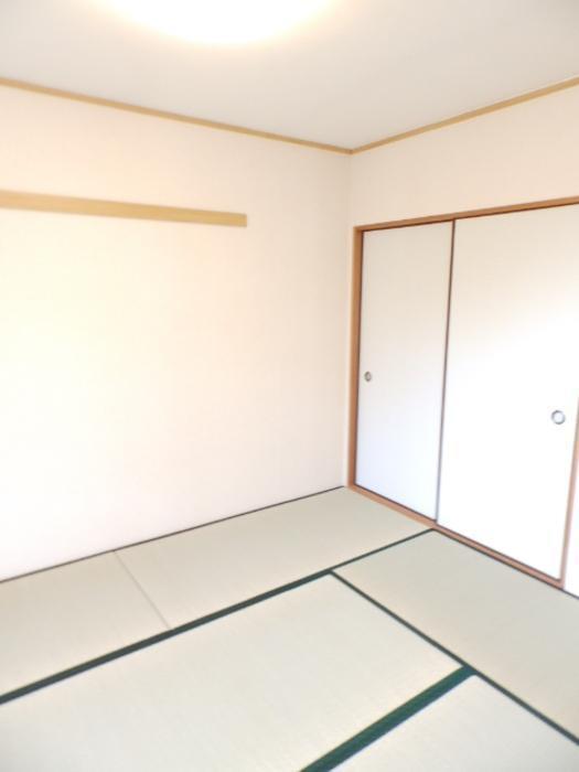 拡大写真：ダラミー小串 3階302の和室
