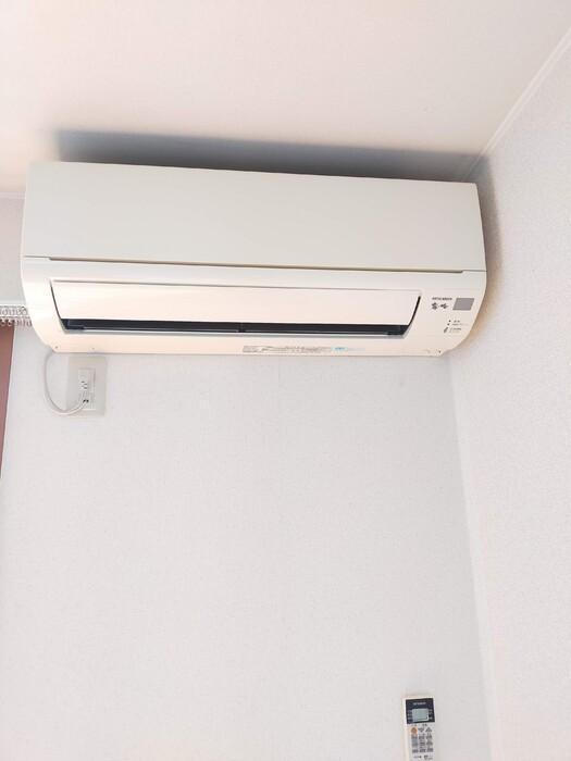 拡大写真：ファミール東琴芝 2階202のエアコン