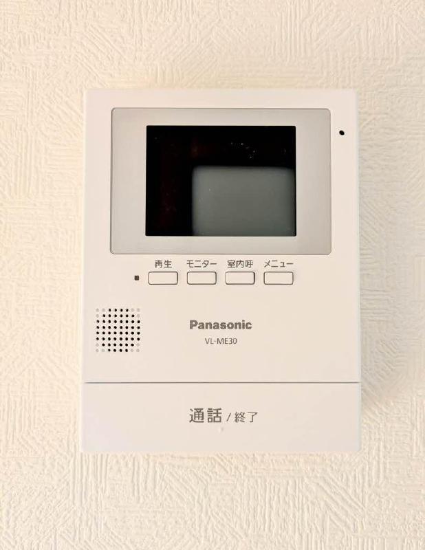 拡大写真：シャーメゾンヴェルジュール　Ⅰ棟 1階102のTVモニターホン