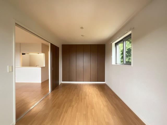 拡大写真：フェリーチェ 1階101の洋室　6.2帖