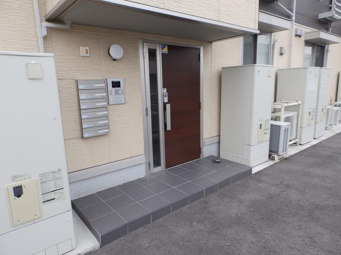 拡大写真：カーサクレアール 1階103のオートロック　エントランス
