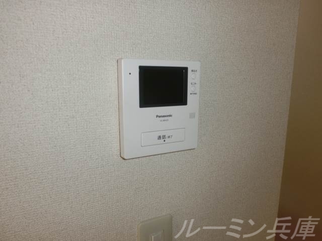 拡大写真:カモミール3 A棟 2階201のセキュリティ