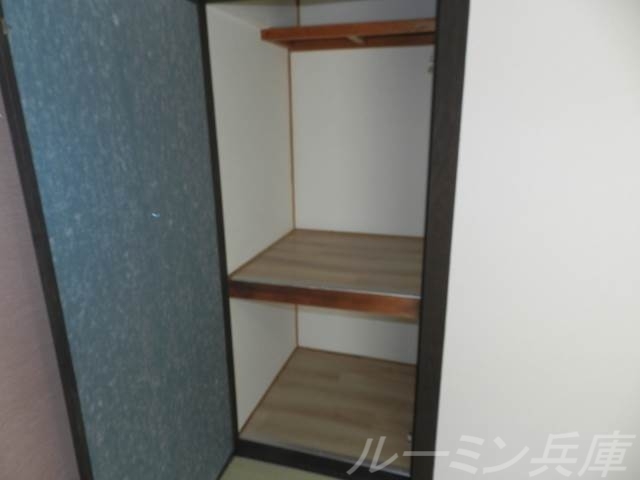 拡大写真:高丸ビル A棟 3階210の収納