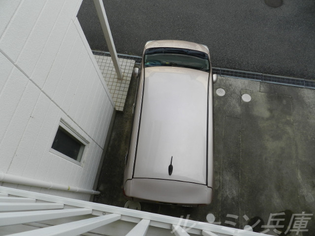 拡大写真:ヤシロガーデンハウス 1階13の駐車場