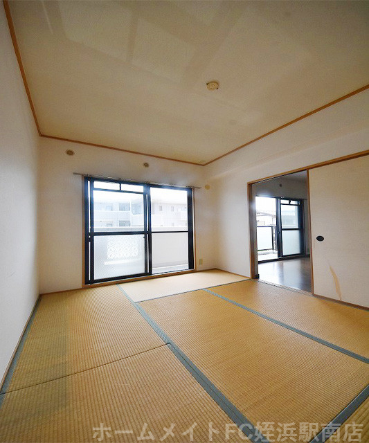 拡大写真:福岡市早良区田村2丁目 1階102の★リビングの隣に和室♪★参考写真