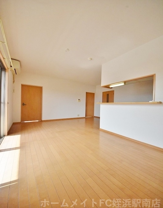 拡大写真:糸島市前原南1丁目 1階101の★明るい角部屋2面採光♪★※別部屋参考写真