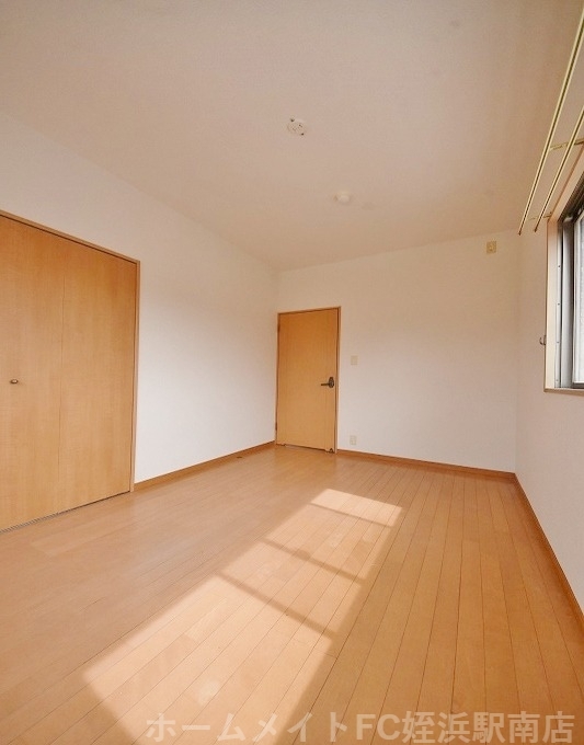 拡大写真:糸島市前原南1丁目 1階101の★使いやすいオールフローリング♪★※別部屋参考写真