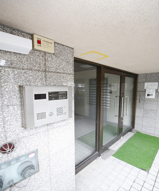 拡大写真：アリエス室見 4階403の★オートロック付きで安心♪★
