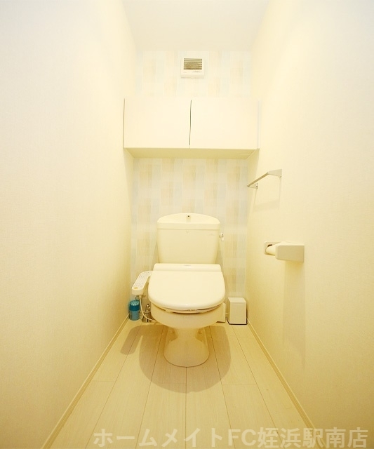 拡大写真：D-room学研都市 2階B102の★ウォシュレット付きです★