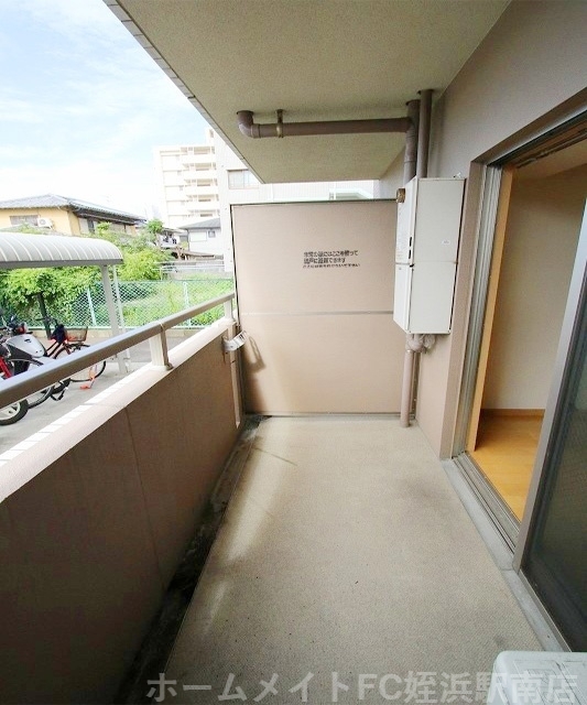 拡大写真:アマルフィいずみ 3階305の★閑静な住宅街ですよ♪★参考写真