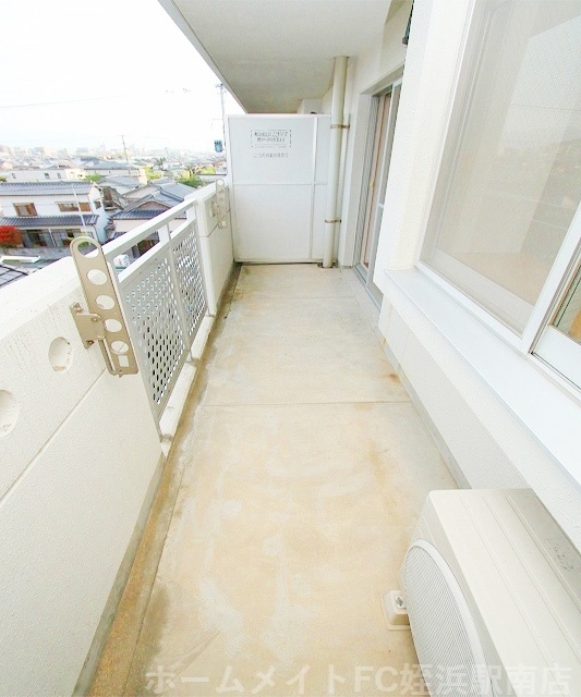 拡大写真:カノン横浜 2階205の★南向きの広々バルコニー♪★参考写真
