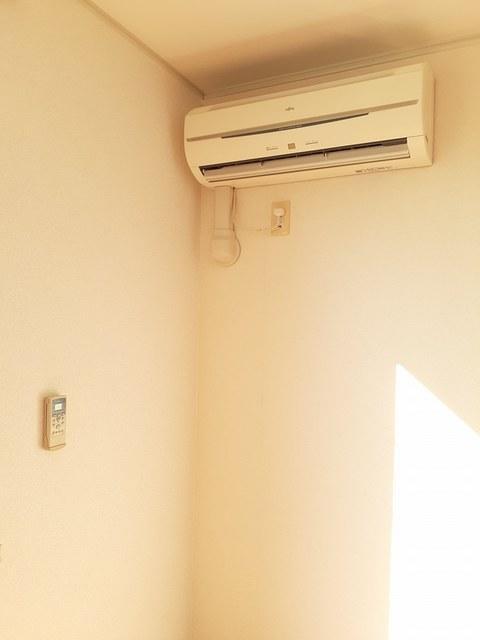 拡大写真:ジェルメ 2階202の内観