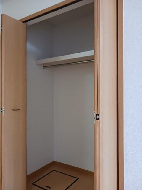 拡大写真:カーサプラシード 1階103の内観
