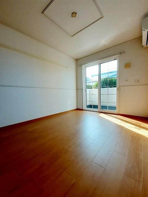 拡大写真:アルク トルースA 1階102の内観