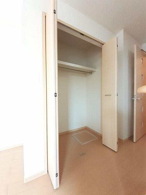 拡大写真:ジュネス つばき 1階101の内観