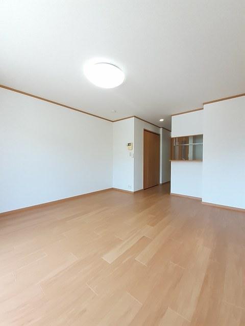 拡大写真:カーサ・アルカンシエルB 1階101の内観