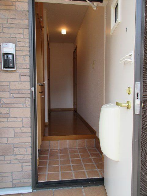 拡大写真:メイクロード 1階103の内観