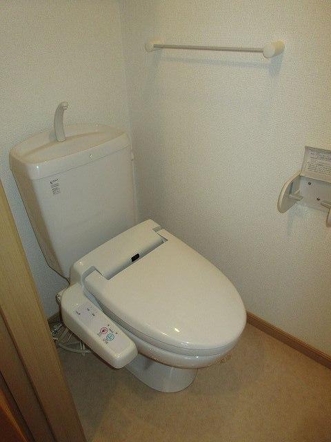 拡大写真:メイクロード 1階103の内観