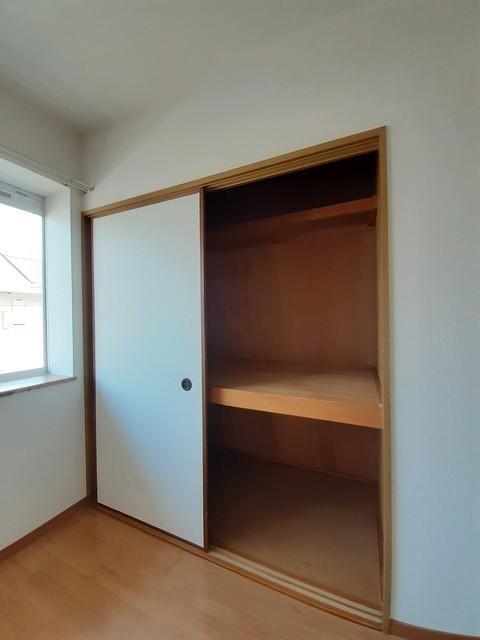 拡大写真:キャッスルコート B 2階202の内観