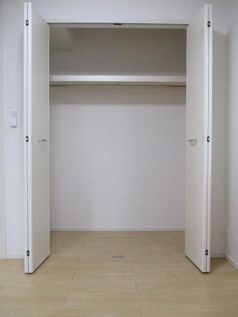 拡大写真:イリーデ フローラ 2階202の内観