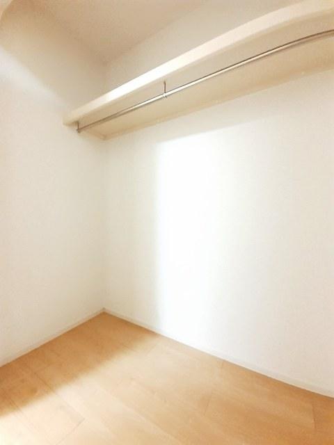 拡大写真:メゾン・サンT3 1階101の内観