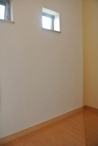 拡大写真:レオネクストK&I 2階210のウォークインクローゼット