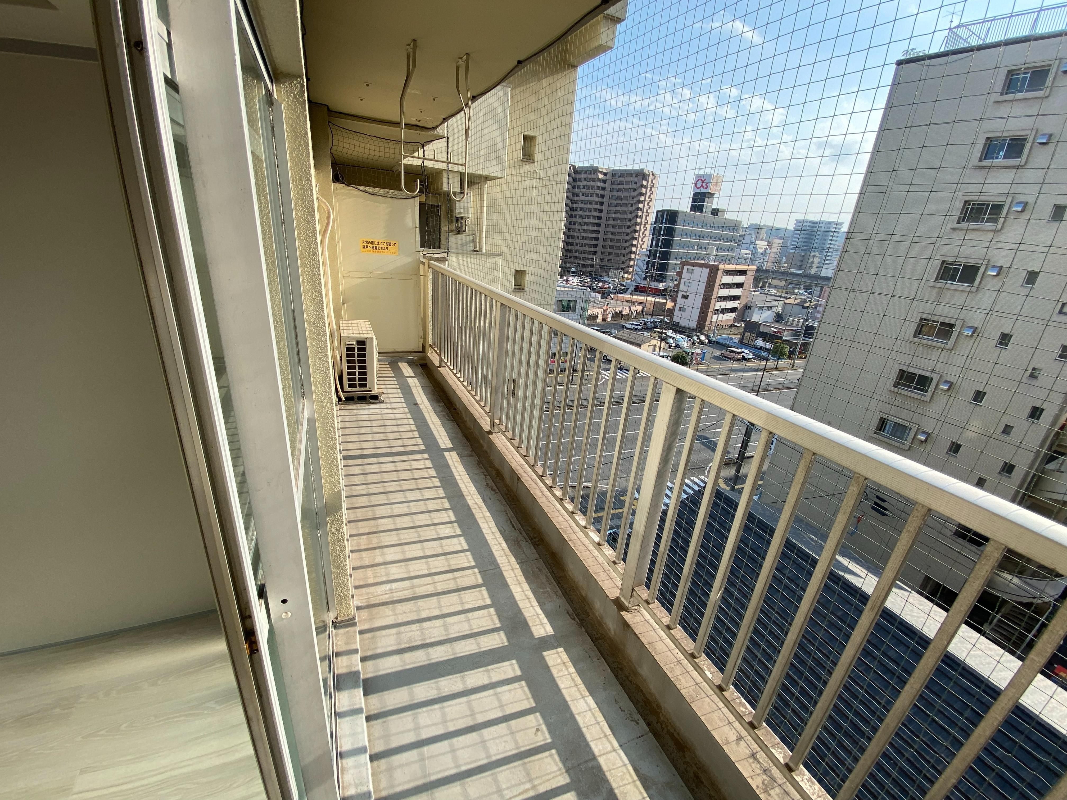 拡大写真:BLUE SKY ONE新町8番館 6階603の内観