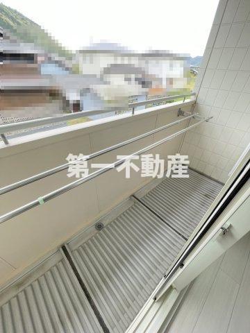 拡大写真:西脇市堀町 2階203のバルコニー