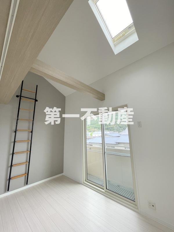 拡大写真:西脇市堀町 2階203の居間