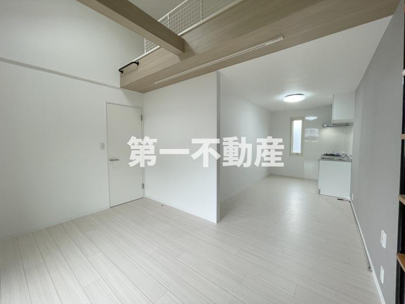拡大写真:西脇市堀町 2階203の居間