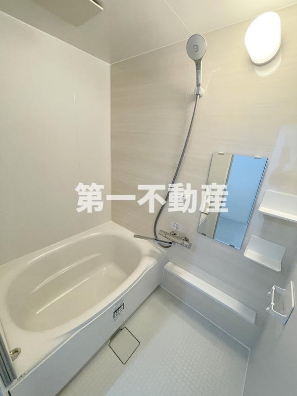 拡大写真:西脇市堀町 2階203の風呂