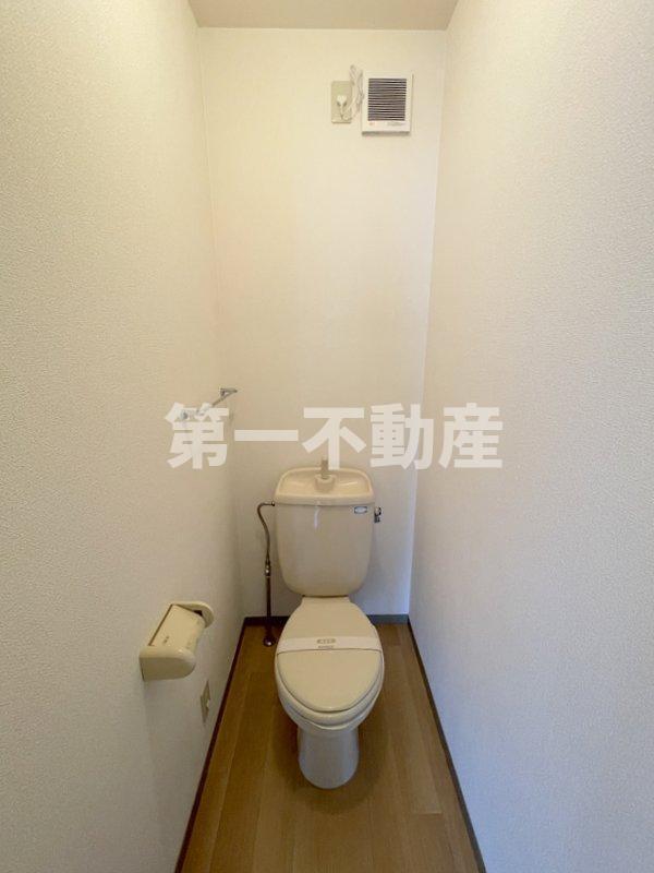 拡大写真:グランドソレイユ A棟 1階103のトイレ