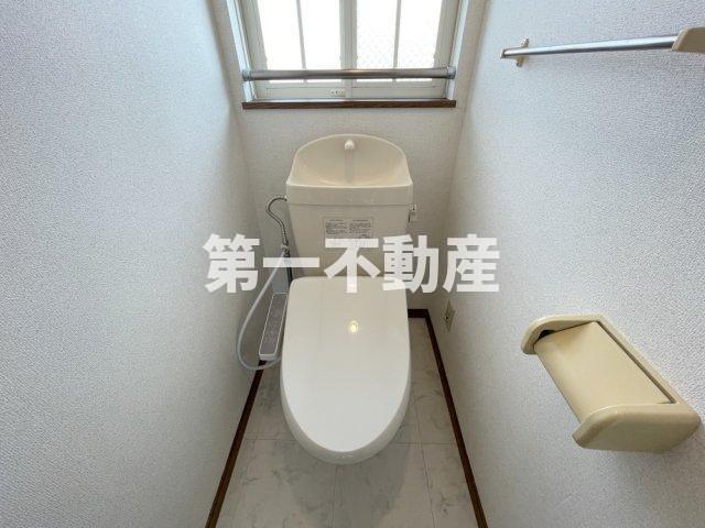 拡大写真:ジョリーパーク 2階201のトイレ