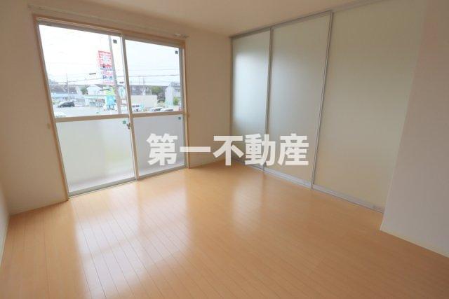 拡大写真:メゾン萩原 2階0201の居間