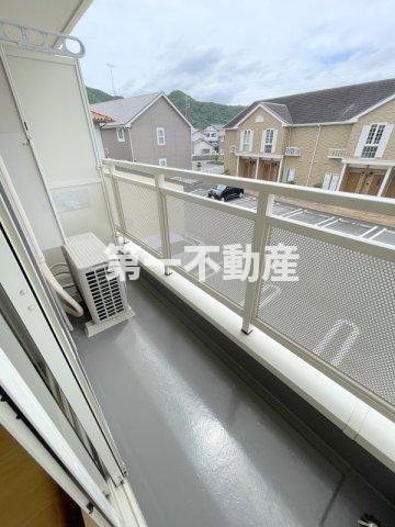 拡大写真:アルコバレーノⅠ 2階202のバルコニー