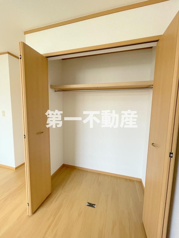拡大写真:アルコバレーノⅠ 2階202の収納