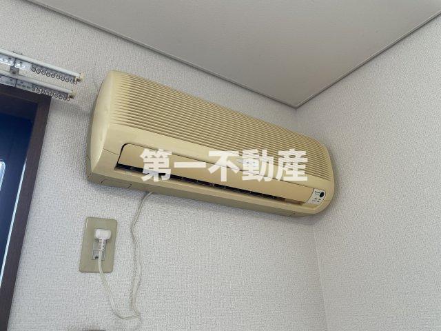 拡大写真:コンフォール 2階201のエアコン設備