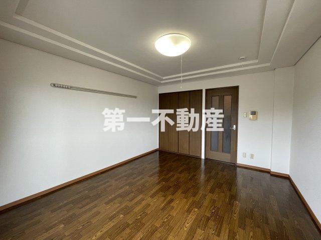 拡大写真:コンフォール 2階201の洋室