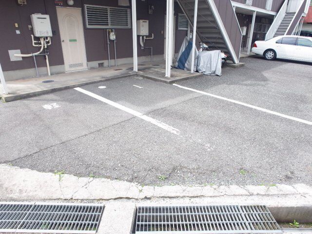 拡大写真:ハイツ野々上 2階201の外観