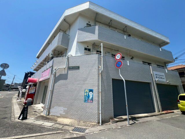 赤峯マンションの外観