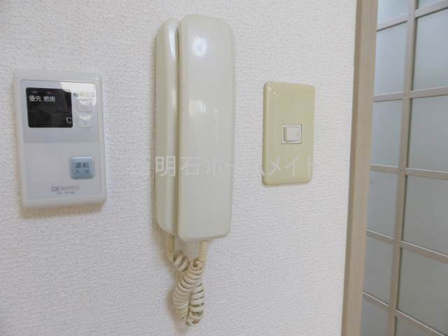 拡大写真：シーサイドマンション 2階205のインターホン