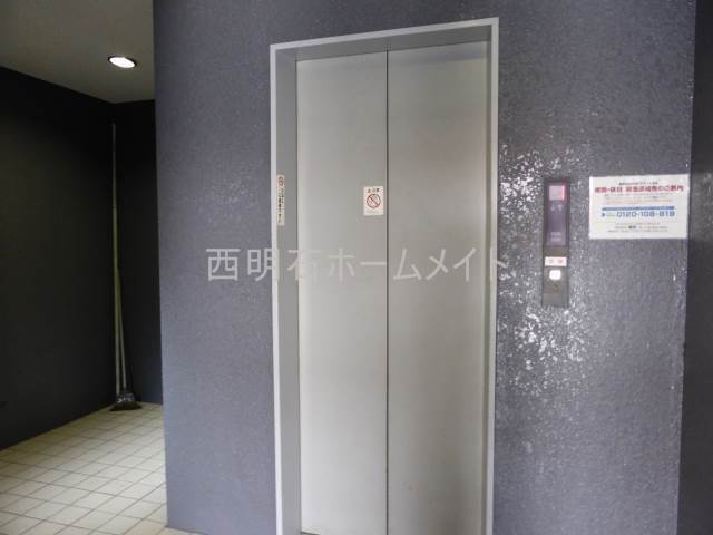 拡大写真：シーサイドマンション 2階205のエレベーター