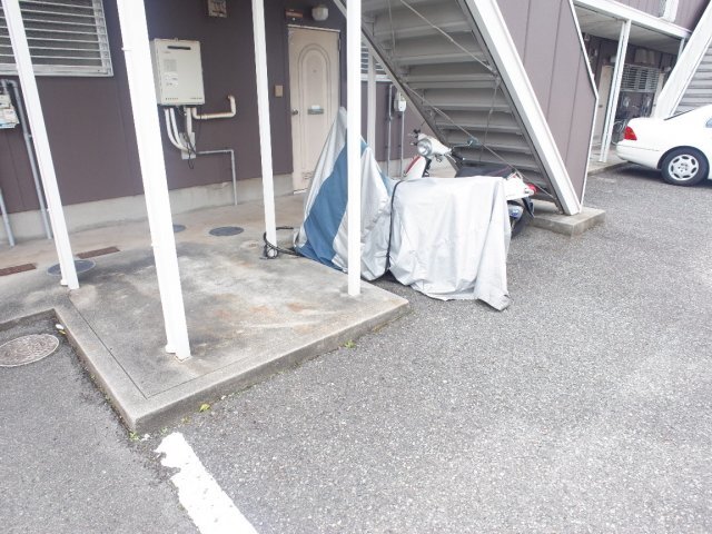 拡大写真:ハイツ野々上 2階201のその他共有部分