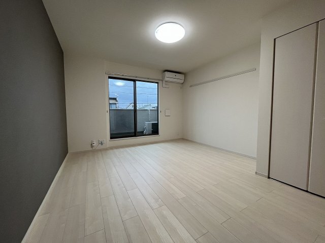 拡大写真:COCO西明石 2階202の居間