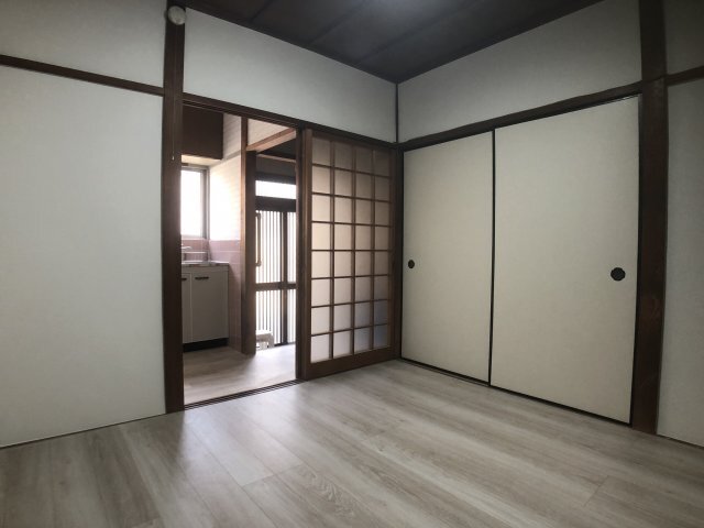 拡大写真:谷八木戸建 1の居間