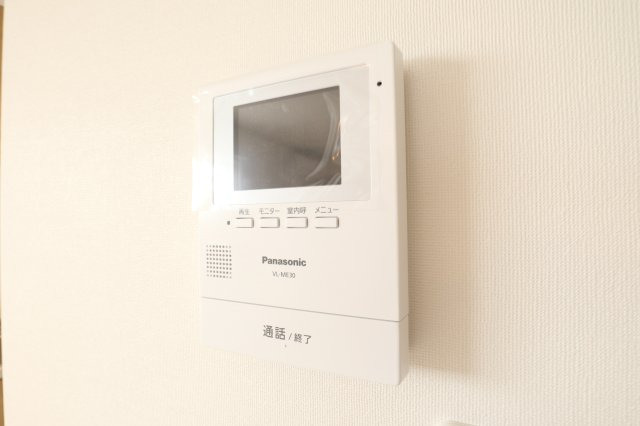 拡大写真:グランシャリオⅣ 1階102のTVモニターフォン
